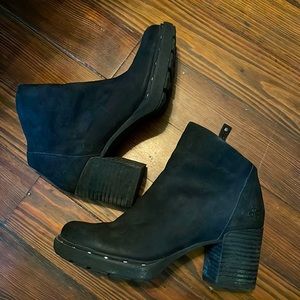 Suede leather booties